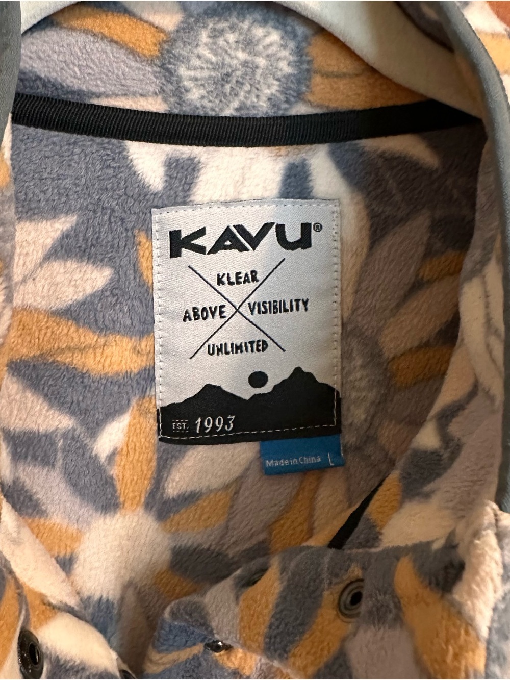 Kavu Plush Fleece Jacket in Gray & Mustard Sunflowers - Picture 3 of 5